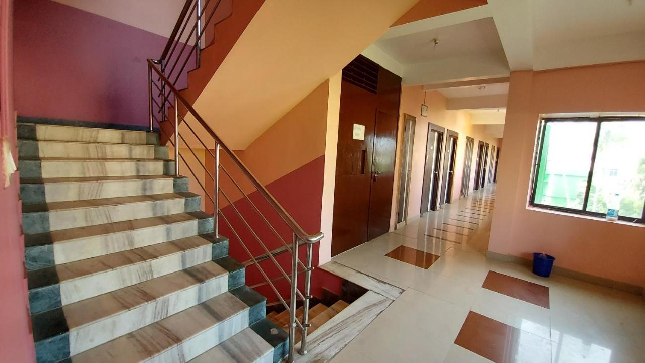 Hotel Janaki Pride 普里 外观 照片