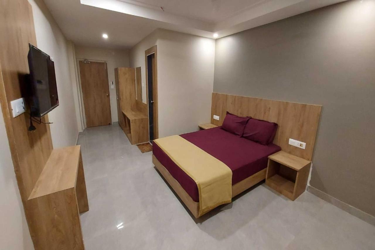 Hotel Janaki Pride 普里 外观 照片
