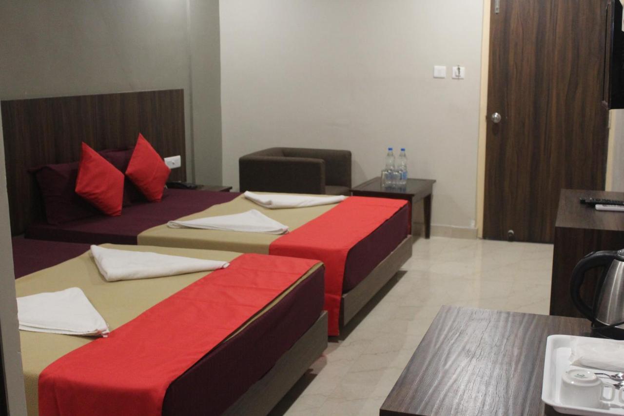 Hotel Janaki Pride 普里 外观 照片