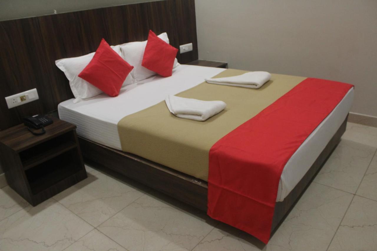 Hotel Janaki Pride 普里 外观 照片