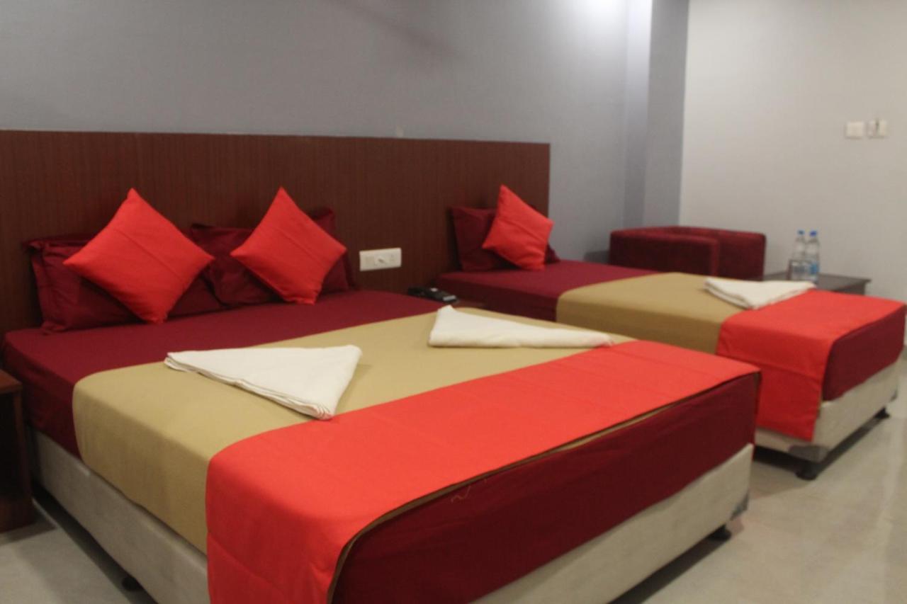 Hotel Janaki Pride 普里 外观 照片