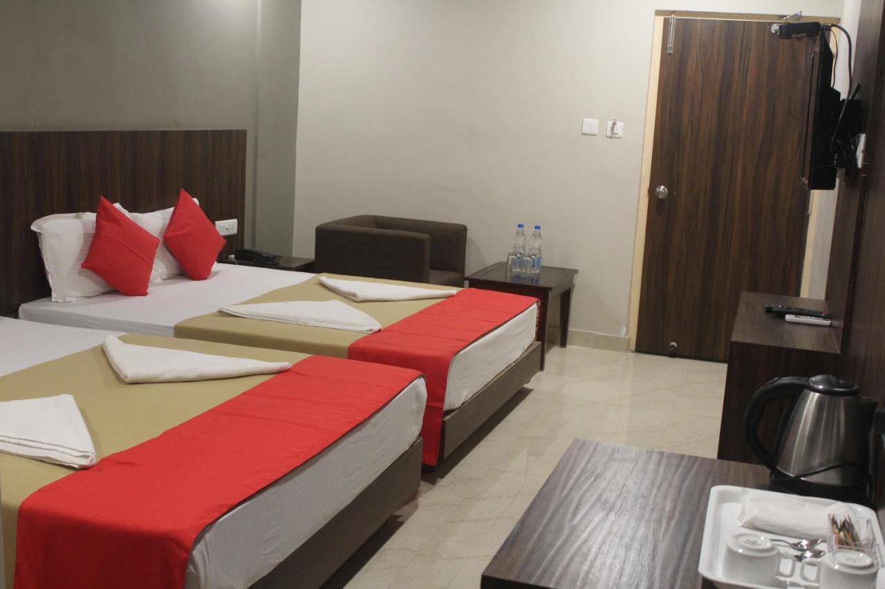Hotel Janaki Pride 普里 外观 照片
